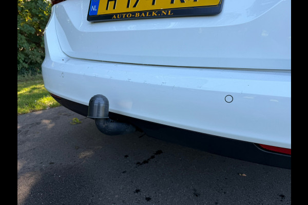 Opel Astra Sports Tourer 1.2 Business Edition | Cruise control + Navi + NAP Nu € 6.950,- !!!