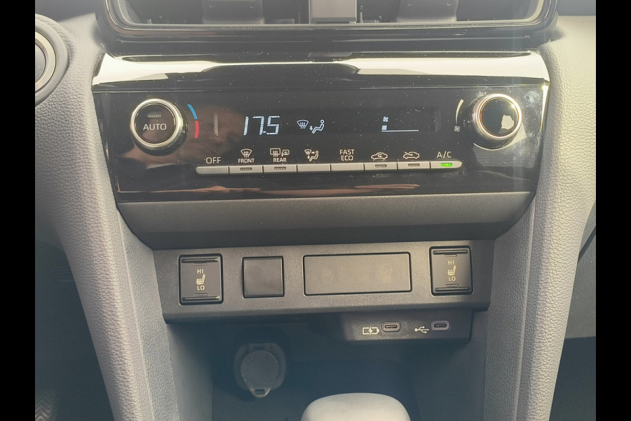 Toyota Yaris Cross 1.5 Hybrid 115 Dynamic uit 2026 Rijklaar + Fabrieksgarantie tot 10 jaar Henk Jongen Auto's in Helmond,  al 50 jaar service zoals 't hoort!