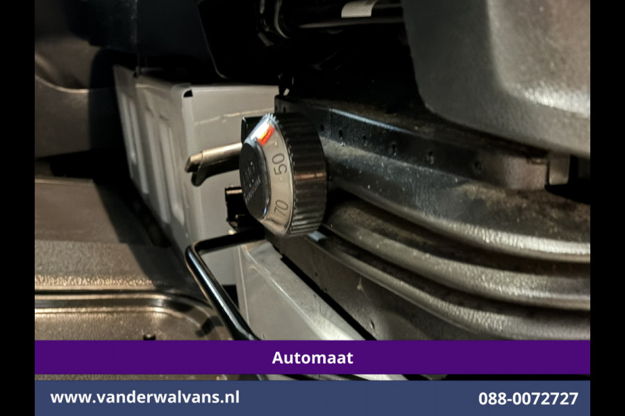 Mercedes-Benz Sprinter 317 CDI 170pk 9G-Tronic Automaat L2H2 Euro6 Airco | Camera | Navigatie | LED | Cruisecontrol | Stoelverwarming Chauffeursstoel, Parkeersensoren, Bijrijdersbank