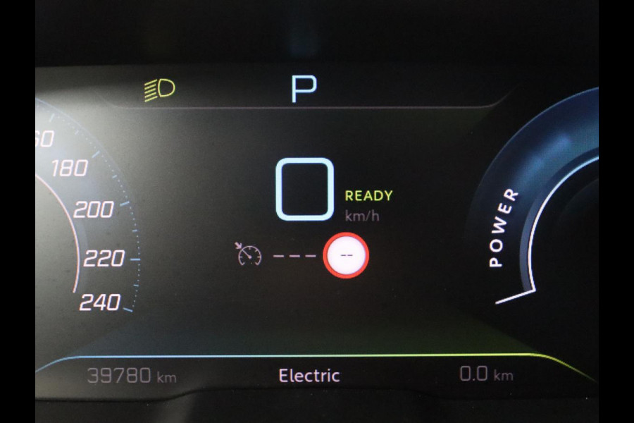 Peugeot 3008 1.6 HYbrid 225 Allure Pack Business | SOH 98.4% | Half Leder | Dodehoek detectie | Sfeerverlichting | Virtual Dashboard | Carplay | Climate control | Cruise control |