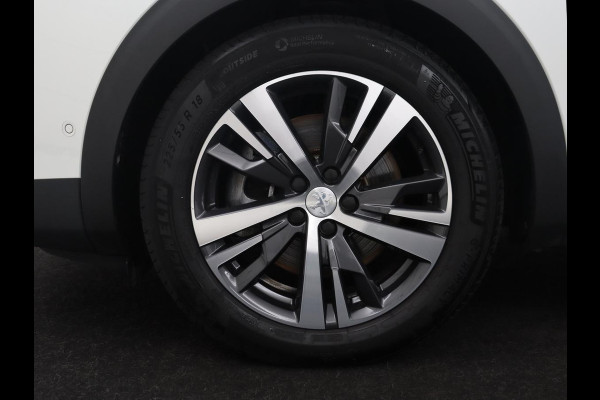 Peugeot 3008 1.6 HYbrid 225 Allure Pack Business | SOH 98.4% | Half Leder | Dodehoek detectie | Sfeerverlichting | Virtual Dashboard | Carplay | Climate control | Cruise control |