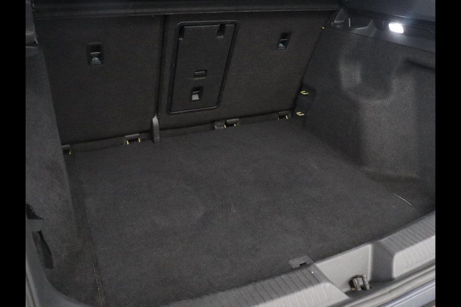 Volkswagen ID.4 First 77 kWh