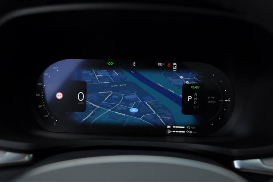Volvo V60 T8 455PK Automaat Plug-in hybrid AWD Plus Dark Trekhaak / Head up display / / Trekhaak / Panoramadak / Keyless entry / Elektrische achterklep / Stoel - en stuurwielverwarming / BLIS / Adaptieve cruise control / Parkeersensoren met camera