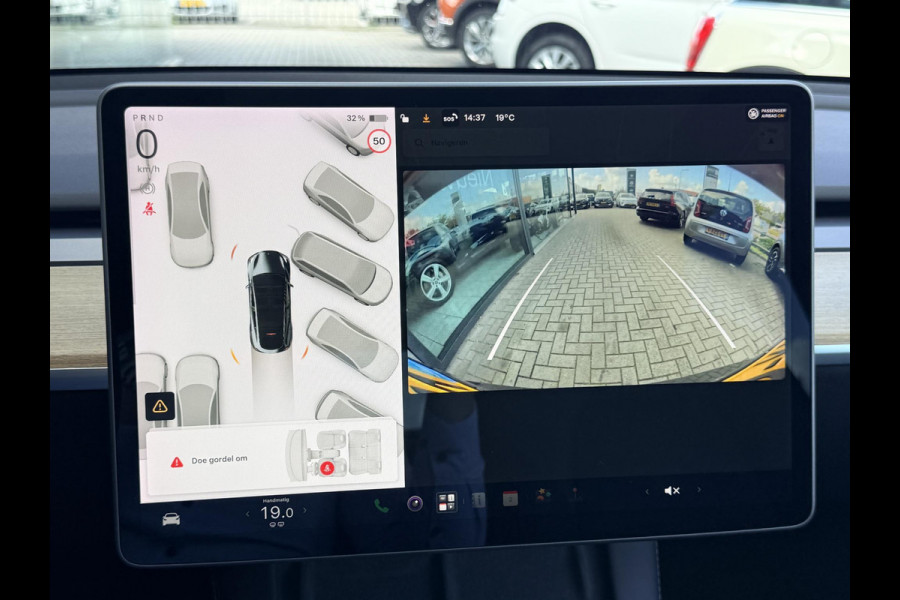 Tesla Model Y Long Range AWD 75 kWh NL-AUTO | PANODAK | LEDER | AUTOPILOT