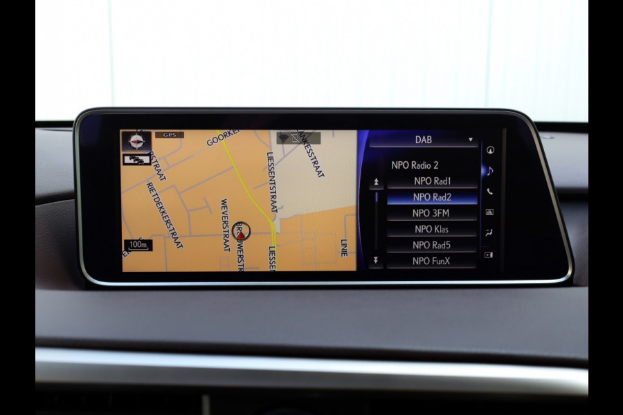 Lexus RX 450h 4WD Luxury Line | Panoramadak | Head up | Stoelventilatie