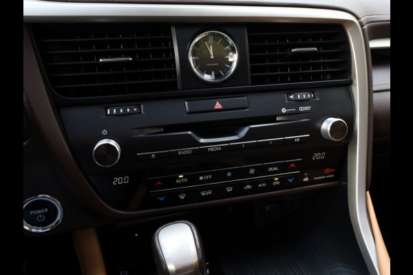 Lexus RX 450h 4WD Luxury Line | Panoramadak | Head up | Stoelventilatie
