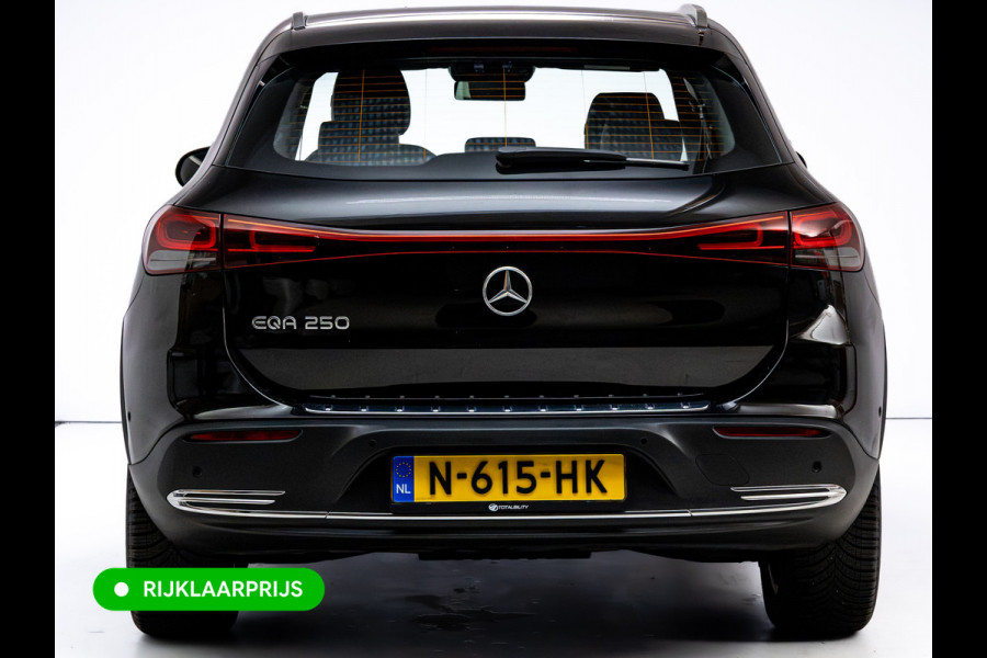 Mercedes-Benz EQA 250 Business Solution Luxury 67 kWh | SOH 96% | Stoelverw. | Sfeerverl. | Camera | Led+ | Adaptive Cruise Elektrische klep,  All-season, Rijklaarprijs!