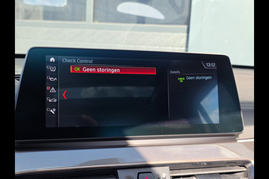 BMW X1 SDrive20i Business Edition Plus | PANO | LEDER | TREKHAAK | NAP | 1E EIGENAAR