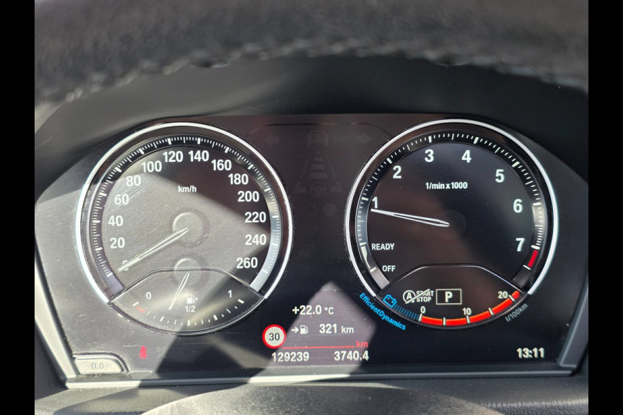 BMW X1 SDrive20i Business Edition Plus | PANO | LEDER | TREKHAAK | NAP | 1E EIGENAAR