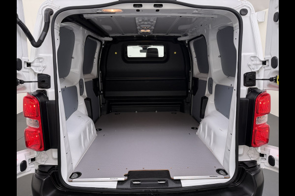 Peugeot Expert 2.0HDI 123PK Imperiaal 3-Persoons Trekhaak Airco Apple Carplay Android Auto Navi* Bluetooth Pdc Cruise Control Regen-Lichtsensor Schuifdeur Betonplex Vloer Wandbetimmering 2.500KG Trekgewicht 1e Eigenaar Originele Nederlandse Auto
