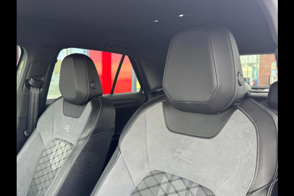 Volkswagen T-Roc 1.5 TSI R-Line 3 X R-Line DSG-7| IQ-Lights | Camera | Parksens |Keyless | Carplay | Black Pakket |