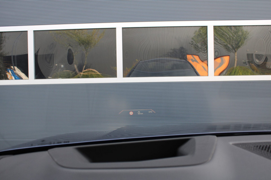 BMW X5 xDrive50e Launch Edition