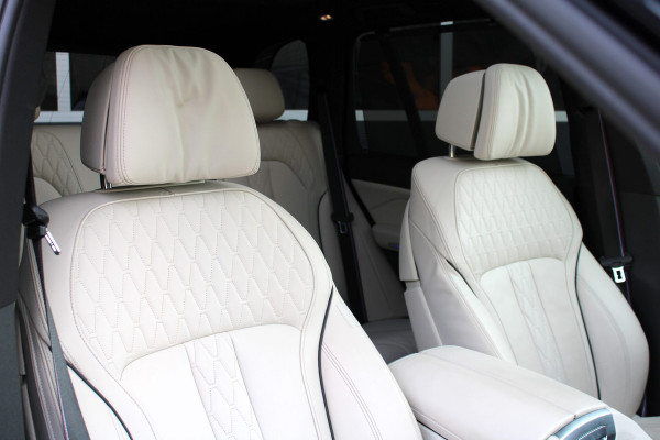 BMW X5 xDrive50e Launch Edition