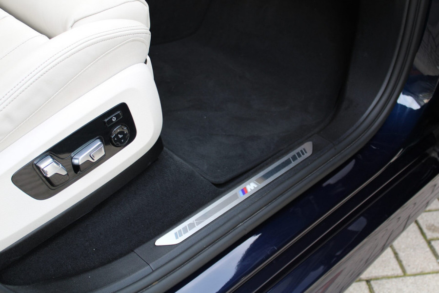 BMW X5 xDrive50e Launch Edition