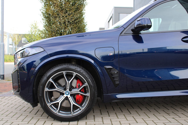BMW X5 xDrive50e Launch Edition