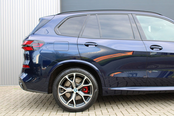 BMW X5 xDrive50e Launch Edition