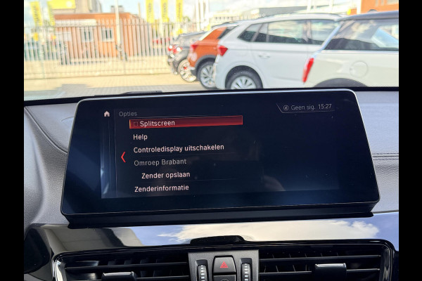 BMW X1 sDrive20i High Executive M-PAKKET | CARPLAY | CAMERA | LED