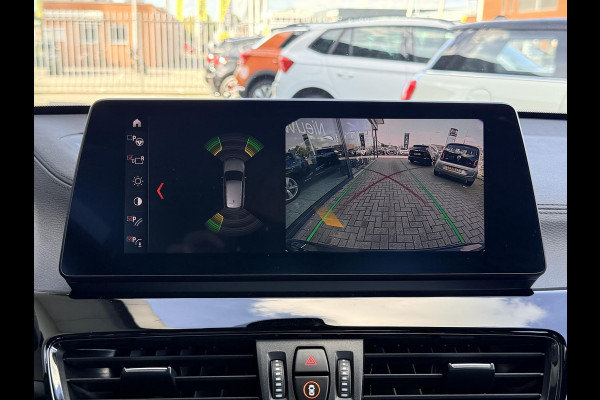 BMW X1 sDrive20i High Executive M-PAKKET | CARPLAY | CAMERA | LED
