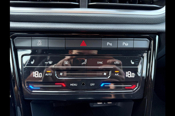 Volkswagen T-Roc 1.5 TSI 3 X R-Line DSG-7 | Camera | Parksens | IQ-Lights | Stoelverwarming | Keyless | Carplay |