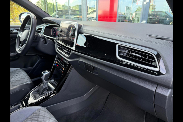 Volkswagen T-Roc 1.5 TSI 3 X R-Line DSG-7 | Camera | Parksens | IQ-Lights | Stoelverwarming | Keyless | Carplay |