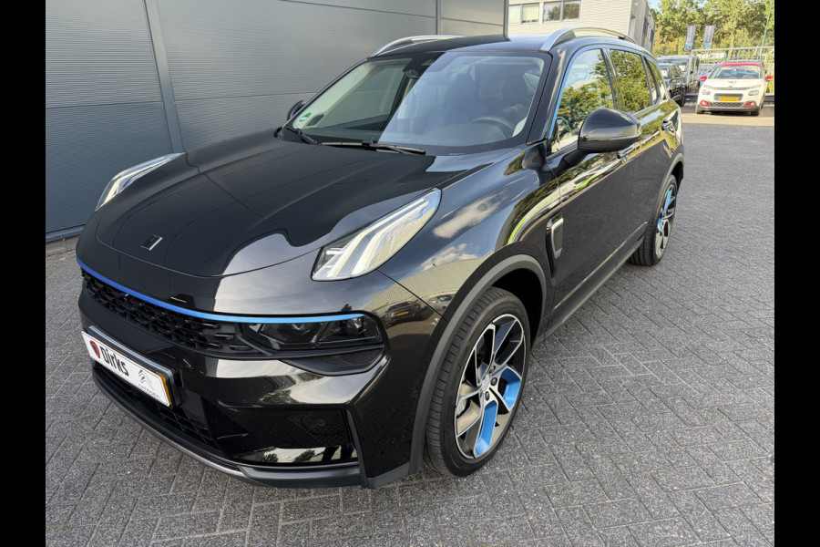Lynk & Co 01 262pk PHEV (Elektrisch Schuifdak - Infinity Sound - 360gr Camera - Stoelverwarming - Elektrische Klep - Adaptieve Cruise Control