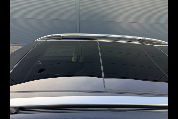 Lynk & Co 01 262pk PHEV (Elektrisch Schuifdak - Infinity Sound - 360gr Camera - Stoelverwarming - Elektrische Klep - Adaptieve Cruise Control