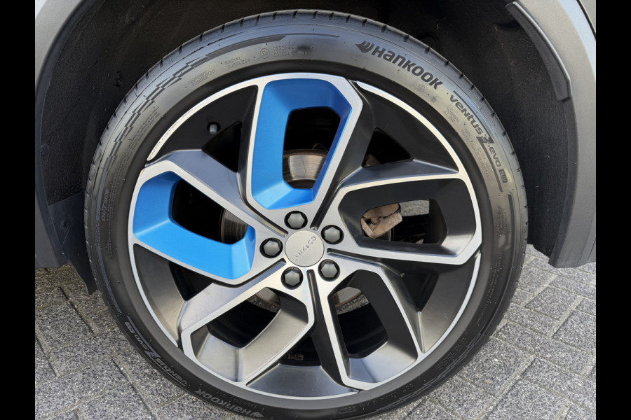 Lynk & Co 01 262pk PHEV (Elektrisch Schuifdak - Infinity Sound - 360gr Camera - Stoelverwarming - Elektrische Klep - Adaptieve Cruise Control