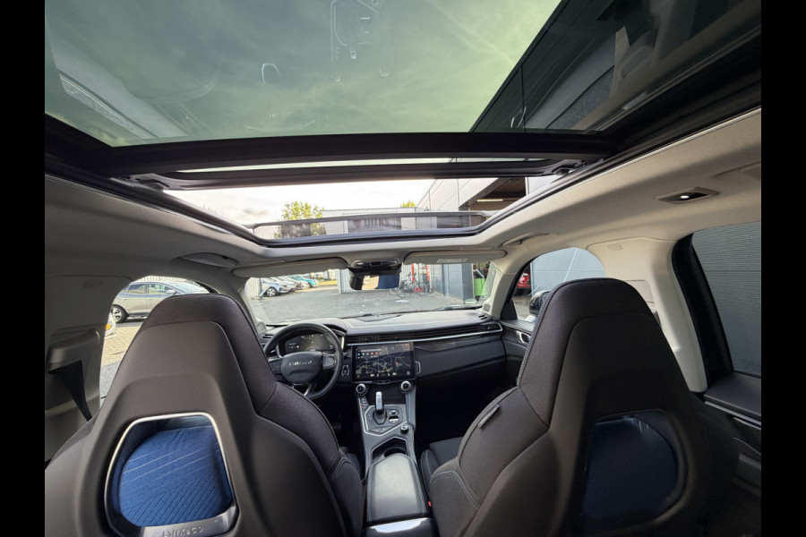 Lynk & Co 01 262pk PHEV (Elektrisch Schuifdak - Infinity Sound - 360gr Camera - Stoelverwarming - Elektrische Klep - Adaptieve Cruise Control
