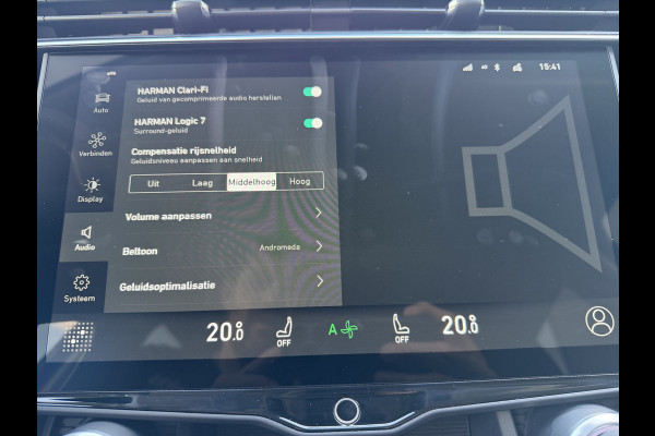 Lynk & Co 01 262pk PHEV (Elektrisch Schuifdak - Infinity Sound - 360gr Camera - Stoelverwarming - Elektrische Klep - Adaptieve Cruise Control