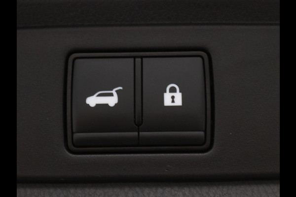 Nissan QASHQAI 160pk MHEV Xtronic Business Premium Apple Carplay/Android Auto | Climate