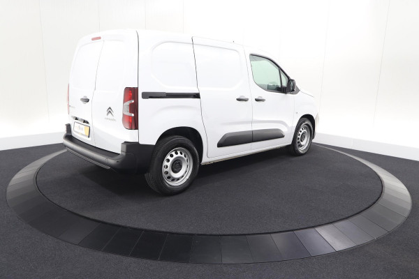 Citroën E-Berlingo 136 L1 50 kWh | SOH 99,1% | Camera | Vloerplaat Laadruimte | Apple Carplay | Parkeersensoren