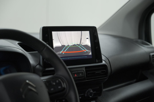 Citroën E-Berlingo 136 L1 50 kWh | SOH 99,1% | Camera | Vloerplaat Laadruimte | Apple Carplay | Parkeersensoren