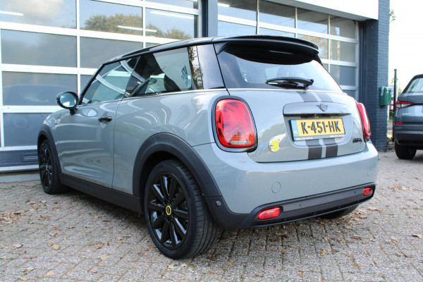 MINI Electric Charged 33 kWh/Pano/Leder/Headup
