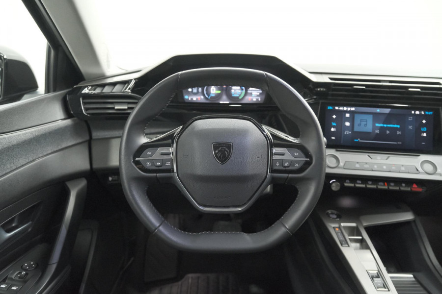 Peugeot 408 1.6 HYbrid 225 EAT8 Allure | Adaptieve Cruise Control | Camera | 19 Inch Lichtmetalen Velgen | Apple Carplay