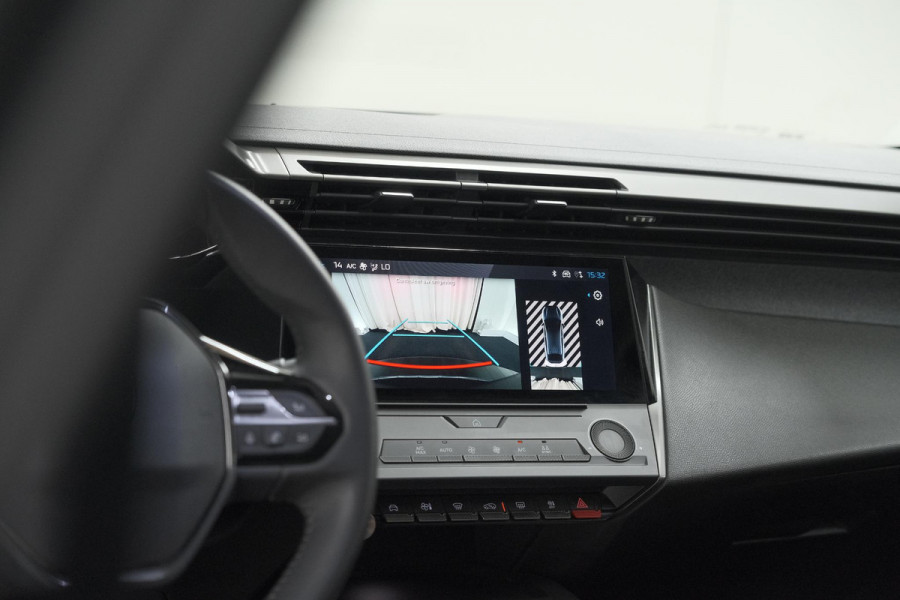 Peugeot 408 1.6 HYbrid 225 EAT8 Allure | Adaptieve Cruise Control | Camera | 19 Inch Lichtmetalen Velgen | Apple Carplay
