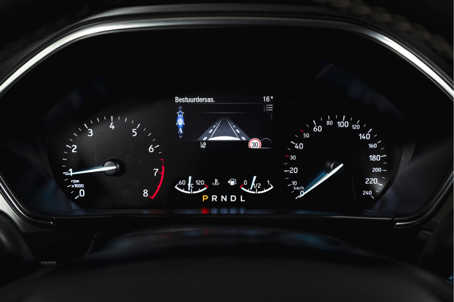 Ford FOCUS Wagon 1.5 EcoBoost 150 PK Vignale - Automaat | Adapt. Cruise | Winterpakket | PDC | Camera | NAV + App. Connect | ECC | DAB | Elk. Klep | LM 18" |