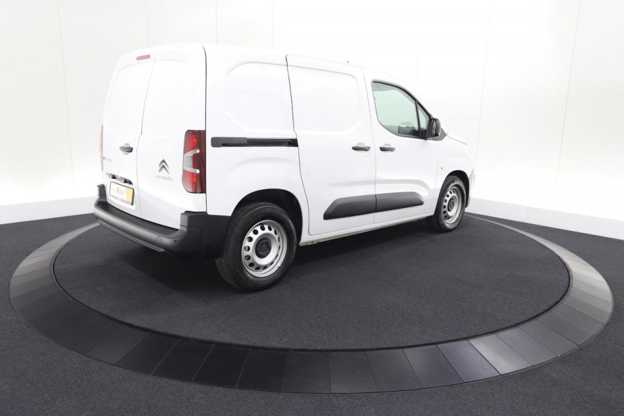 Citroën E-Berlingo 136 L1 50 kWh | SOH 99,0% | Camera | Vloerplaat Laadruimte | Apple Carplay | Parkeersensoren