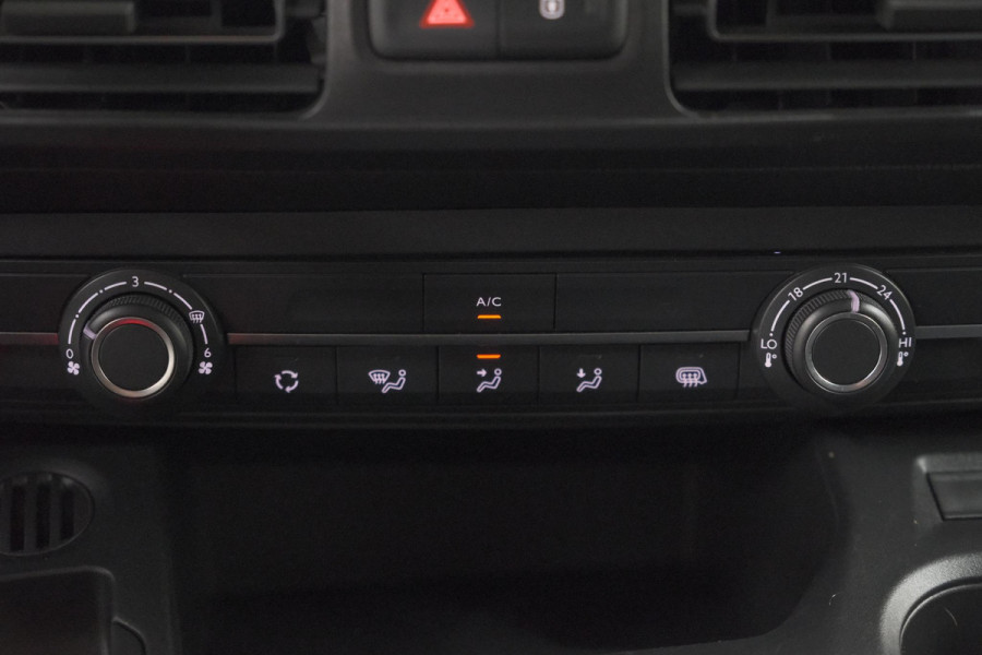 Citroën E-Berlingo 136 L1 50 kWh | SOH 99,0% | Camera | Vloerplaat Laadruimte | Apple Carplay | Parkeersensoren