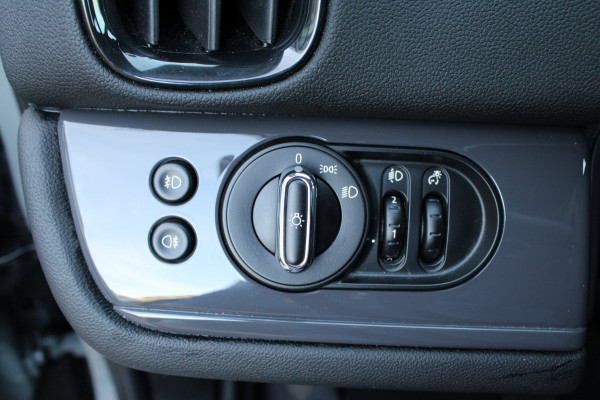 MINI Countryman 1.5 One Pepper