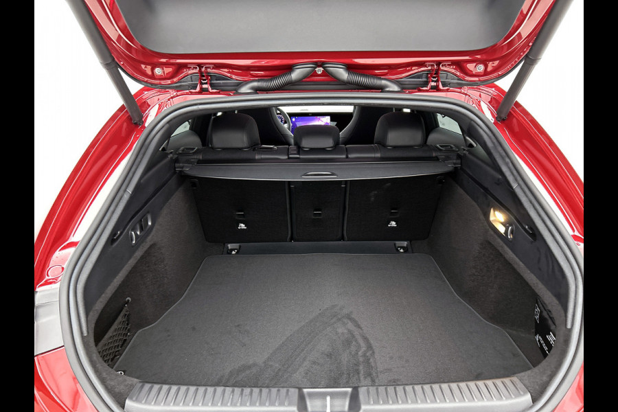 Mercedes-Benz CLA-Klasse Shooting Brake 250+ Business Solution 85.5 kWh | AMG Line Plus pakket | Winterpakket | Premium pakket | Nightpakket | Adaptieve cruisecontrol | URBAN GUARD | MULTIBEAM LED | Memorypakket | Warmtepomp | MBUX Superscreen |