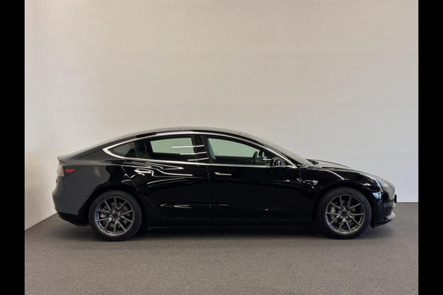 Tesla Model 3 Long Range AWD 75 kWh Autopilot Panoramadak Leder Navi PDC VA Camera