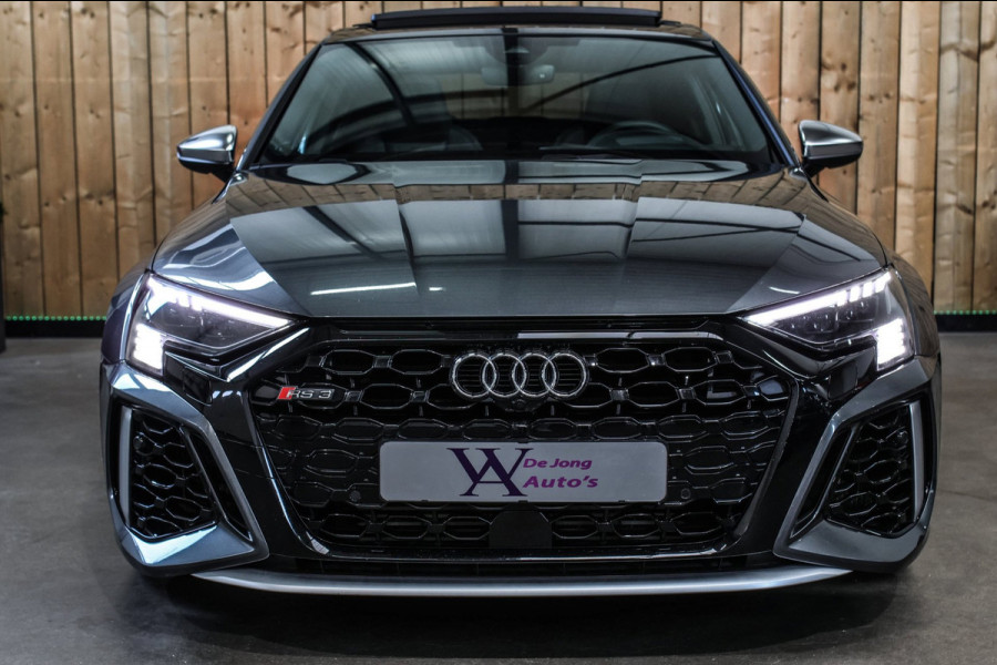 Audi RS3 Limousine 2.5 TFSI Quattro *Pano*B&O*Head-Up*Camera*Massage*