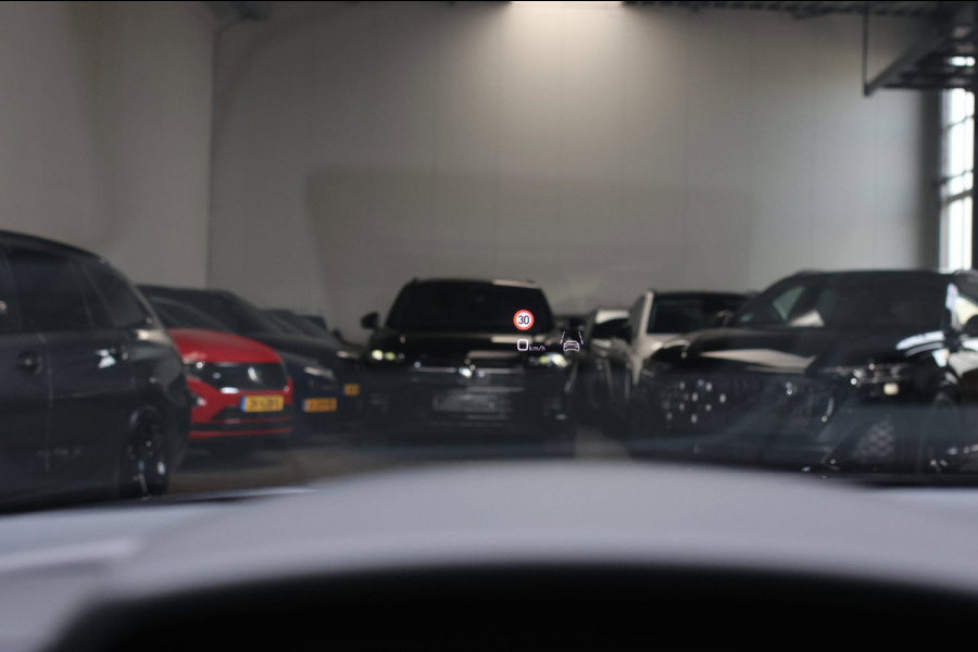 Audi RS3 Limousine 2.5 TFSI Quattro *Pano*B&O*Head-Up*Camera*Massage*