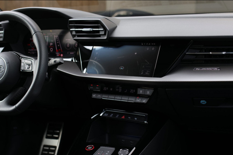 Audi RS3 Limousine 2.5 TFSI Quattro *Pano*B&O*Head-Up*Camera*Massage*