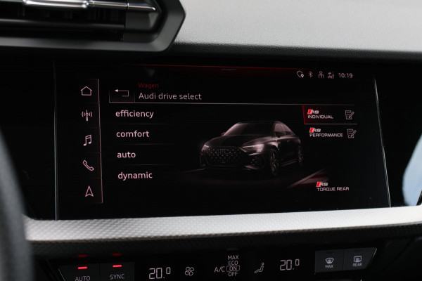Audi RS3 Limousine 2.5 TFSI Quattro *Pano*B&O*Head-Up*Camera*Massage*