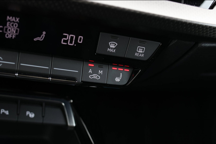 Audi RS3 Limousine 2.5 TFSI Quattro *Pano*B&O*Head-Up*Camera*Massage*