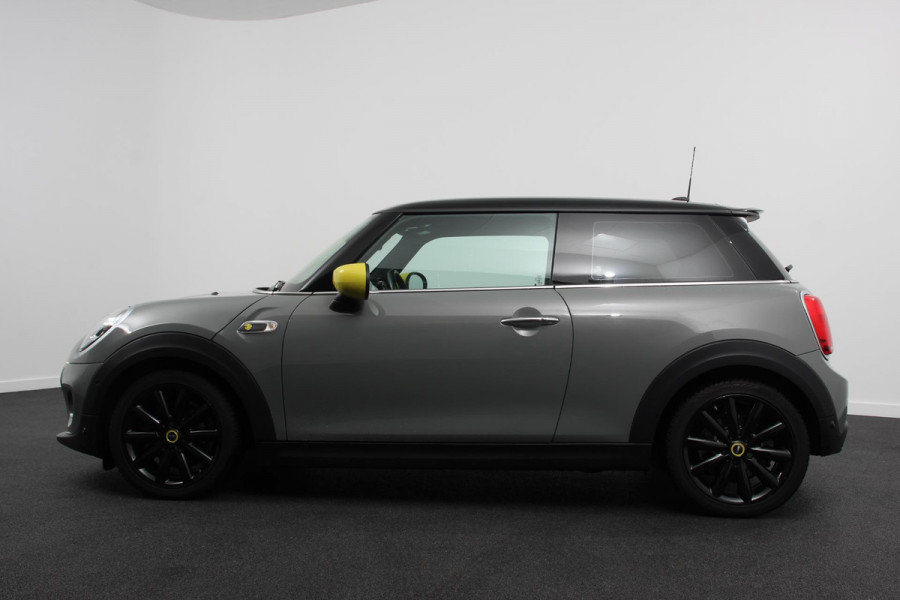MINI Cooper Electric Charged 33 kWh Leder Climate Control Cruise Control Navigatie Camera Head up Harman Kardon