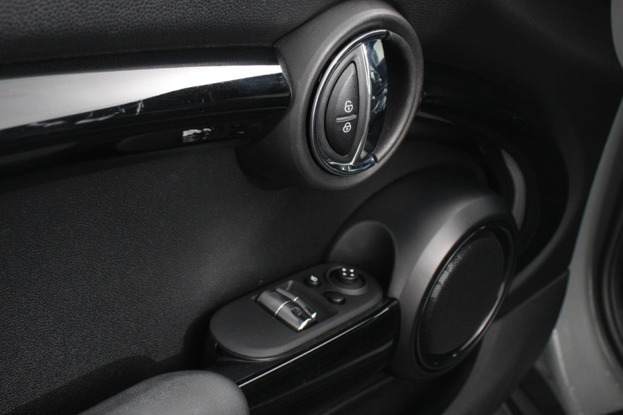 MINI Cooper Electric Charged 33 kWh Leder Climate Control Cruise Control Navigatie Camera Head up Harman Kardon