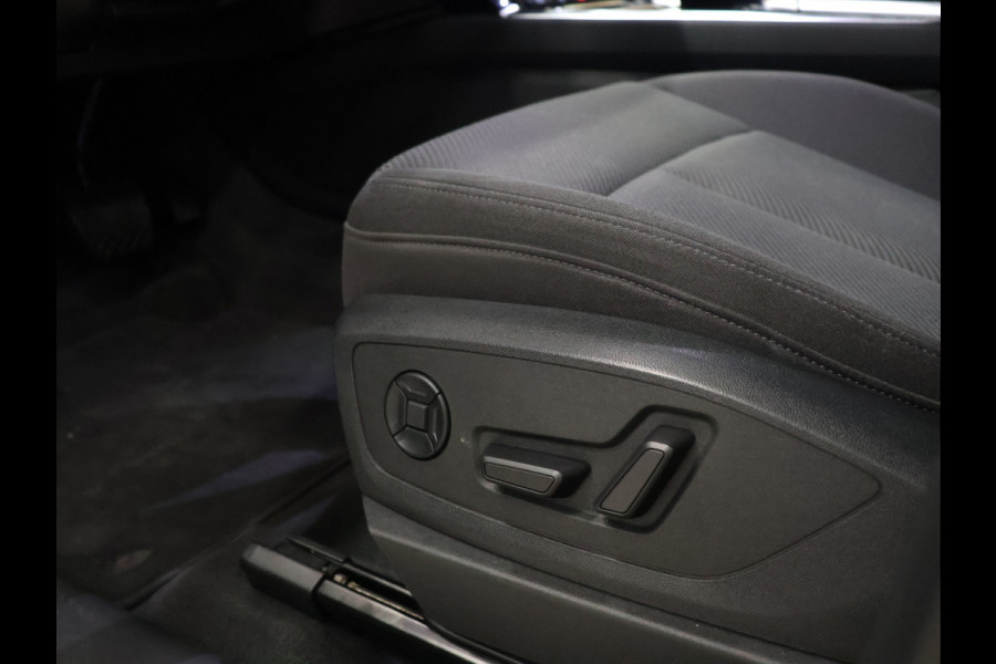 Audi e-tron Sportback 55 quattro edition 95 kWh [APPLE CARPLAY, ANDROID, CRUISE CONTROL, STOEL VERWARMING, DIGITAL DASH, MEMORY SEATS, CAMERA, PDC V+A, ELEKTRISCHE ACHTERKLEP, BLUETOOTH, CLIMATE CONTROL, NIEUWSTAAT]