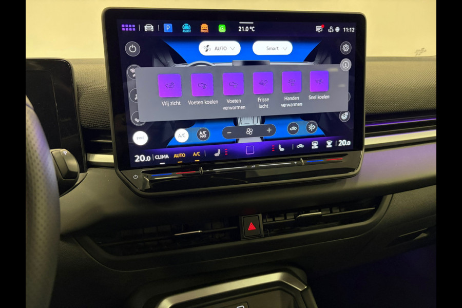 Volkswagen T-Roc 1.5 eTsi R-Line First Edition*Winterpakket*Camera*IQ-Light*